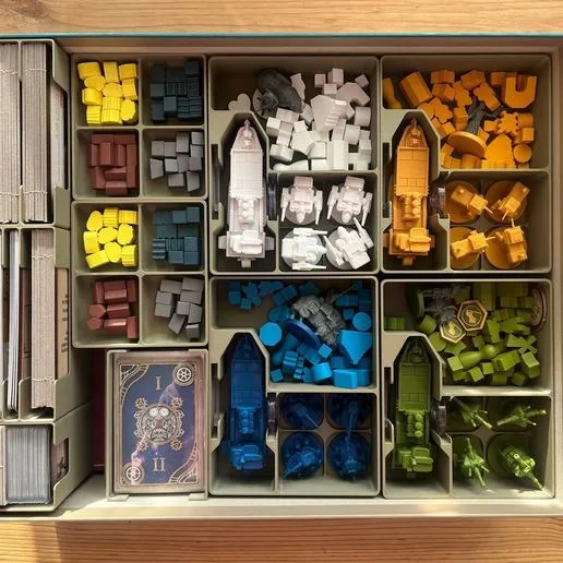 Scythe + The Wind Gambit + Invaders from Afar - insert/organizer. Sleeved cards, Horizontal and Vertical storage