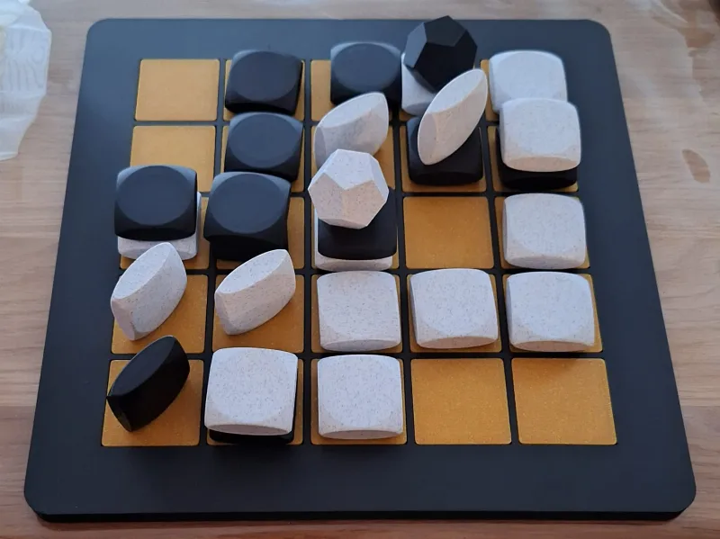 TAK BOARD GAME (SIZES 3-6)
