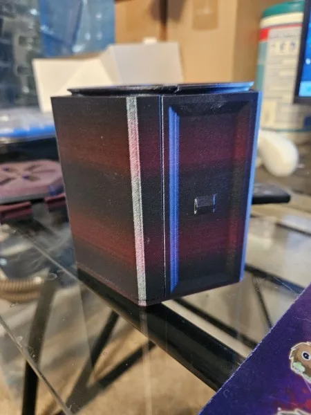 minor tweaks to "Hex Lock MTG 100 Card Commander Deck Box 2.0 - Magic the Gathering"
