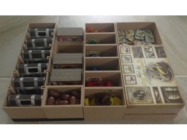 Francis Drake board game insert