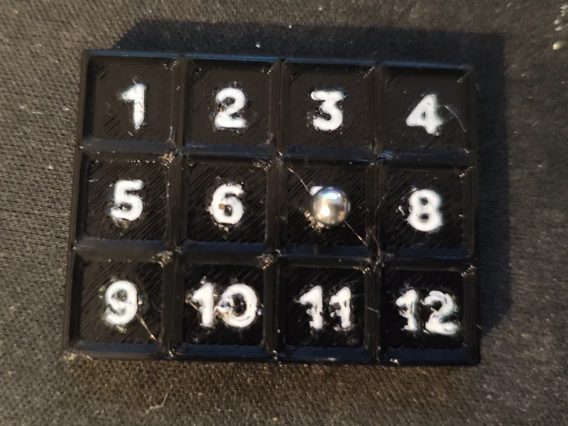Dixit 12 Player Magnetic Card Selection Marker