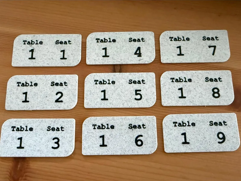 Poker seat cards