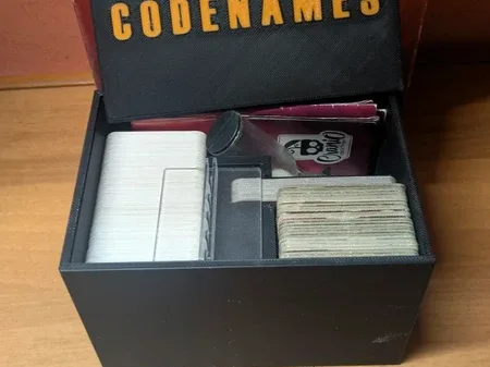 Codenames Space-saving box