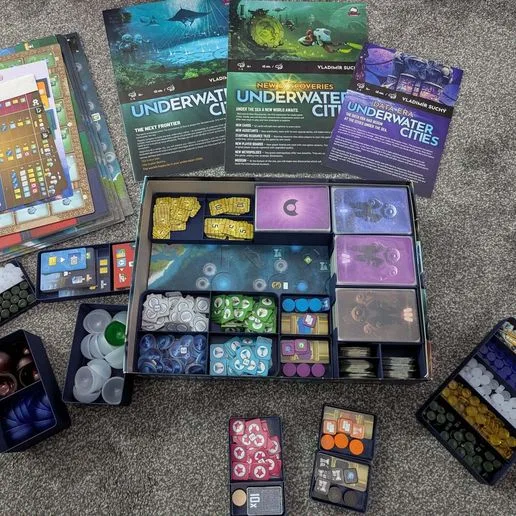 Underwater Cities, with New Discoveries and Data Era. SLEEVED CARDS