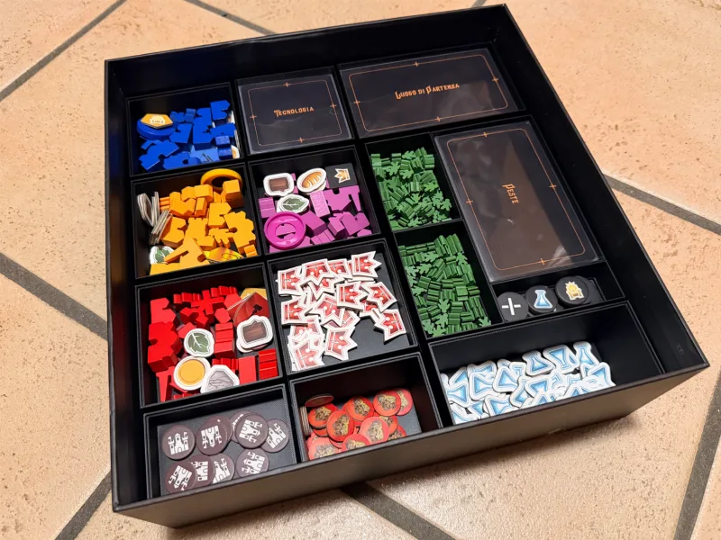 Pest Game Organizer (Original Box)