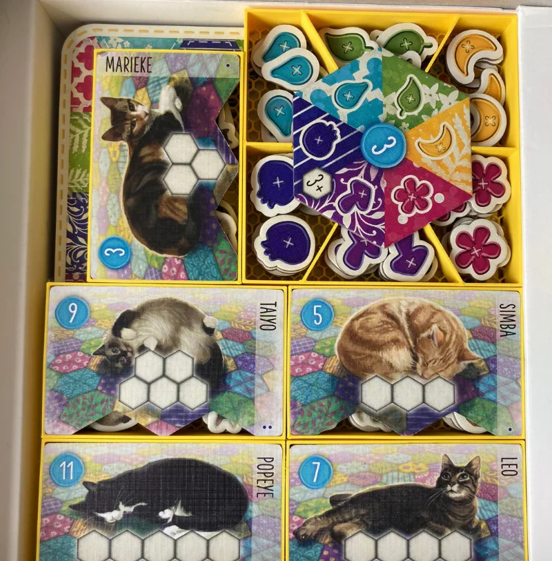 Calico minimalist insert