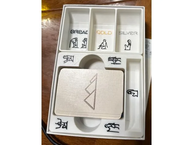 IUNU Card Game Insert
