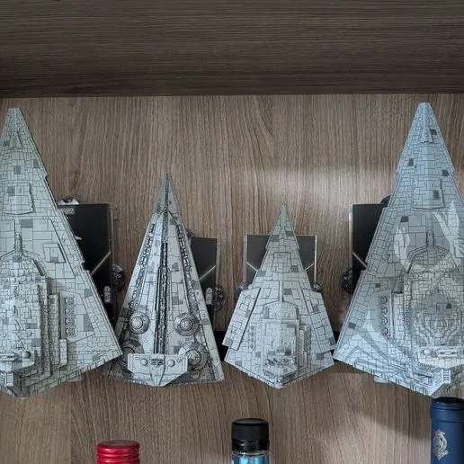 Star Wars Armada / Ikea Besta Rack for Large Ships