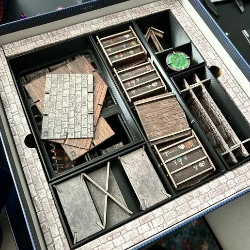 Remix: Descent Legends of the Dark Act 1 Insert - Cutting Big Pieces for Smaller Print Beds