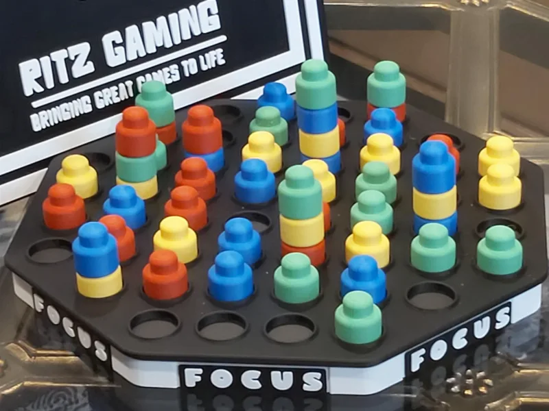 FOCUS BOARD GAME - Bookcase Edition