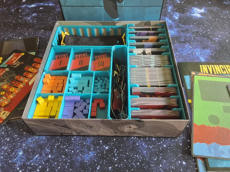 Invincible: The Hero-Building Game Insert / Organizer
