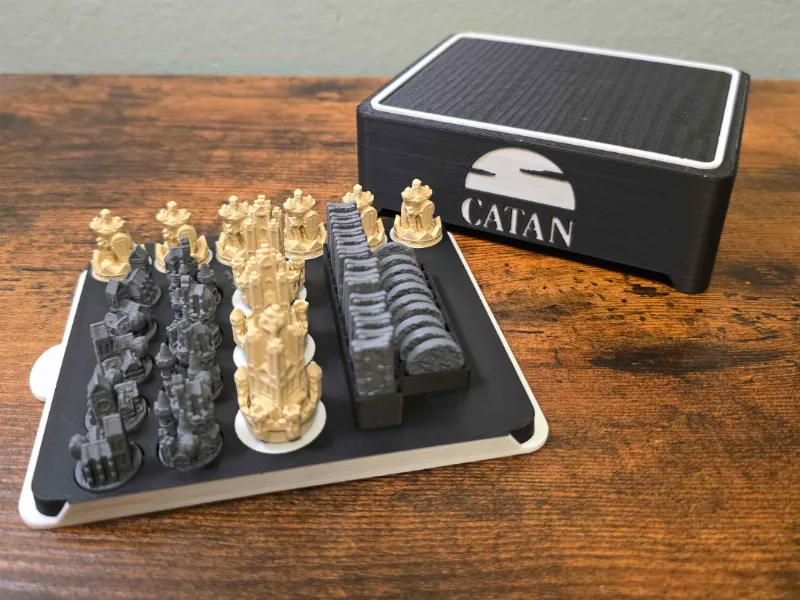 Catan Player Case with Cities and Knights