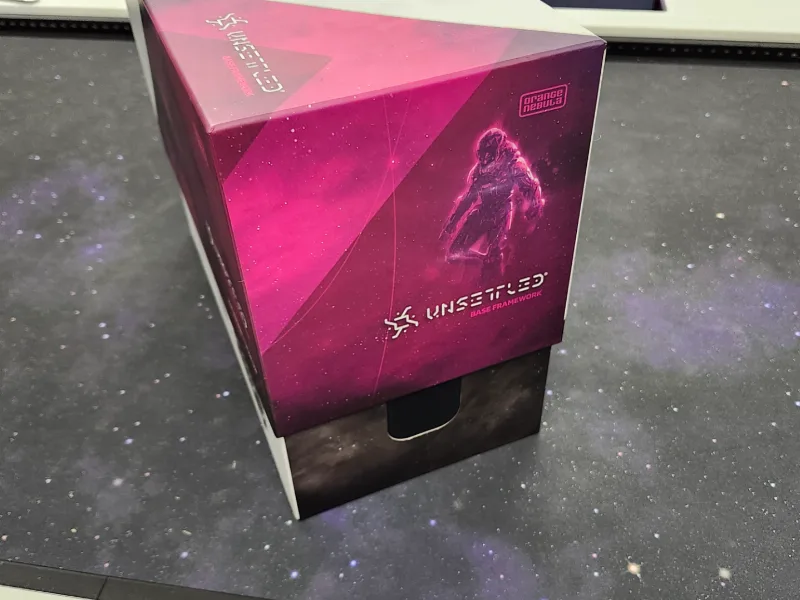 Unsettled Side Slot Cover for Box